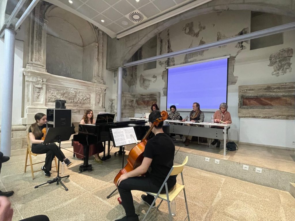 86c4010b-160f-40b8-ae34-1ab1bc3f1845